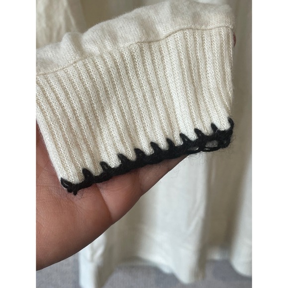 Bobeau Cream Floral Applique Long Sleeve Sweater Top‎ Women's Size M - Picture 2 of 7